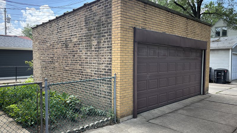 Photo of the Listing