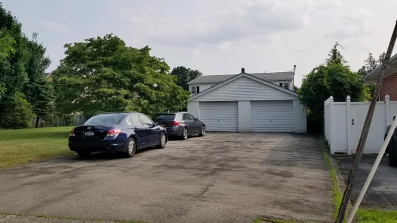 Photo of the Listing