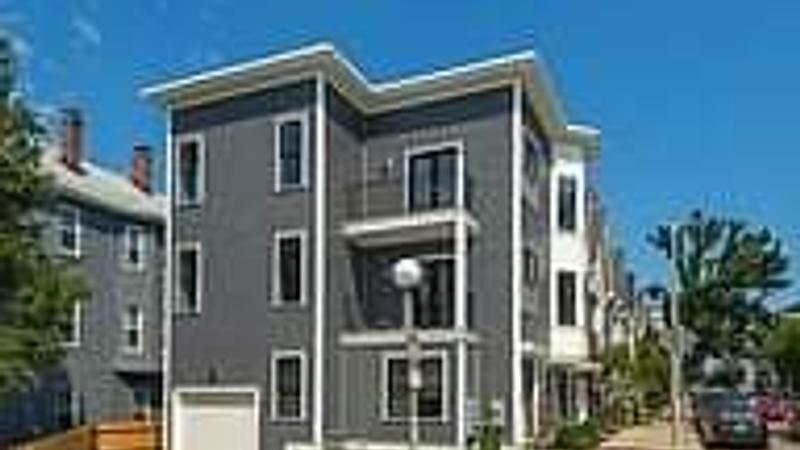 Photo of the Listing