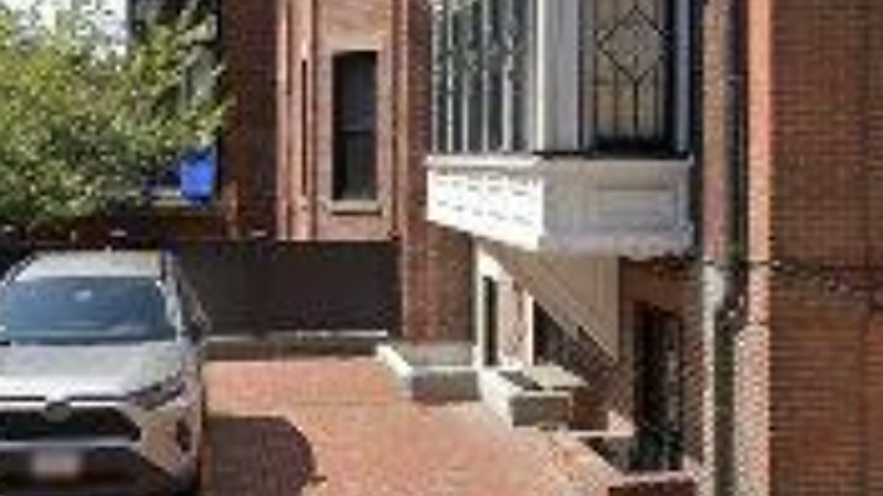 Photo of the Listing