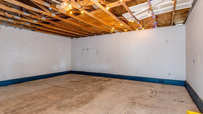 Photo of the Listing