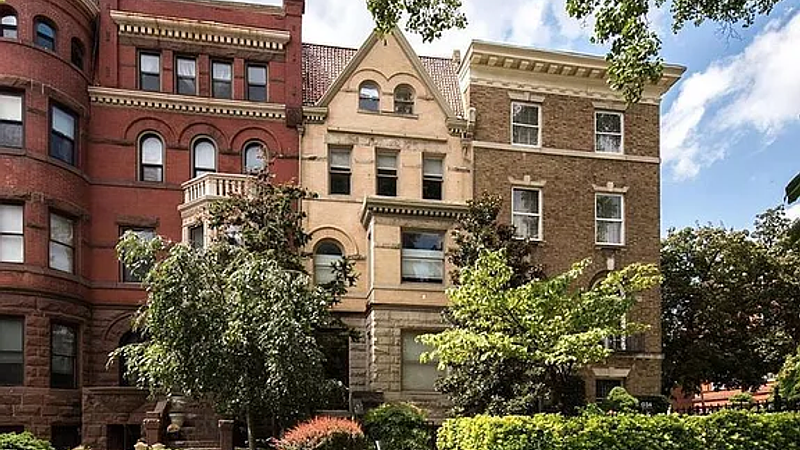 Photo of the Listing