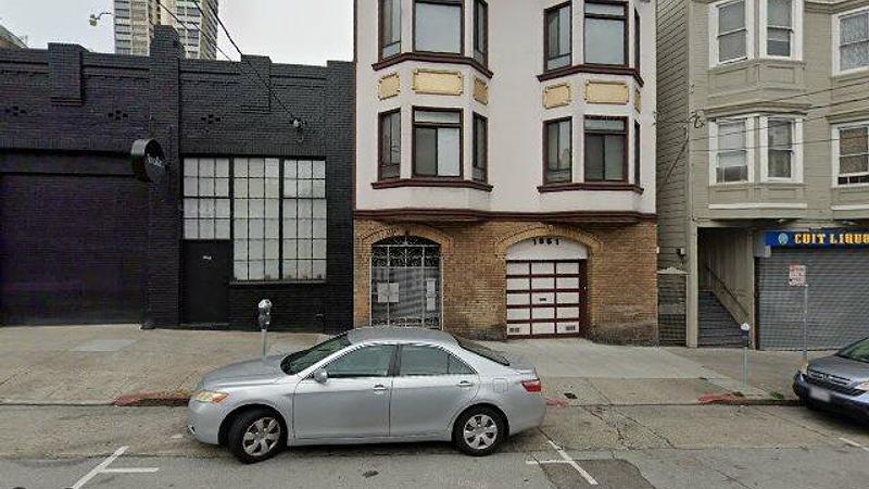 Photo of the Listing