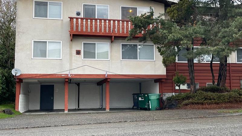 Photo of the Listing